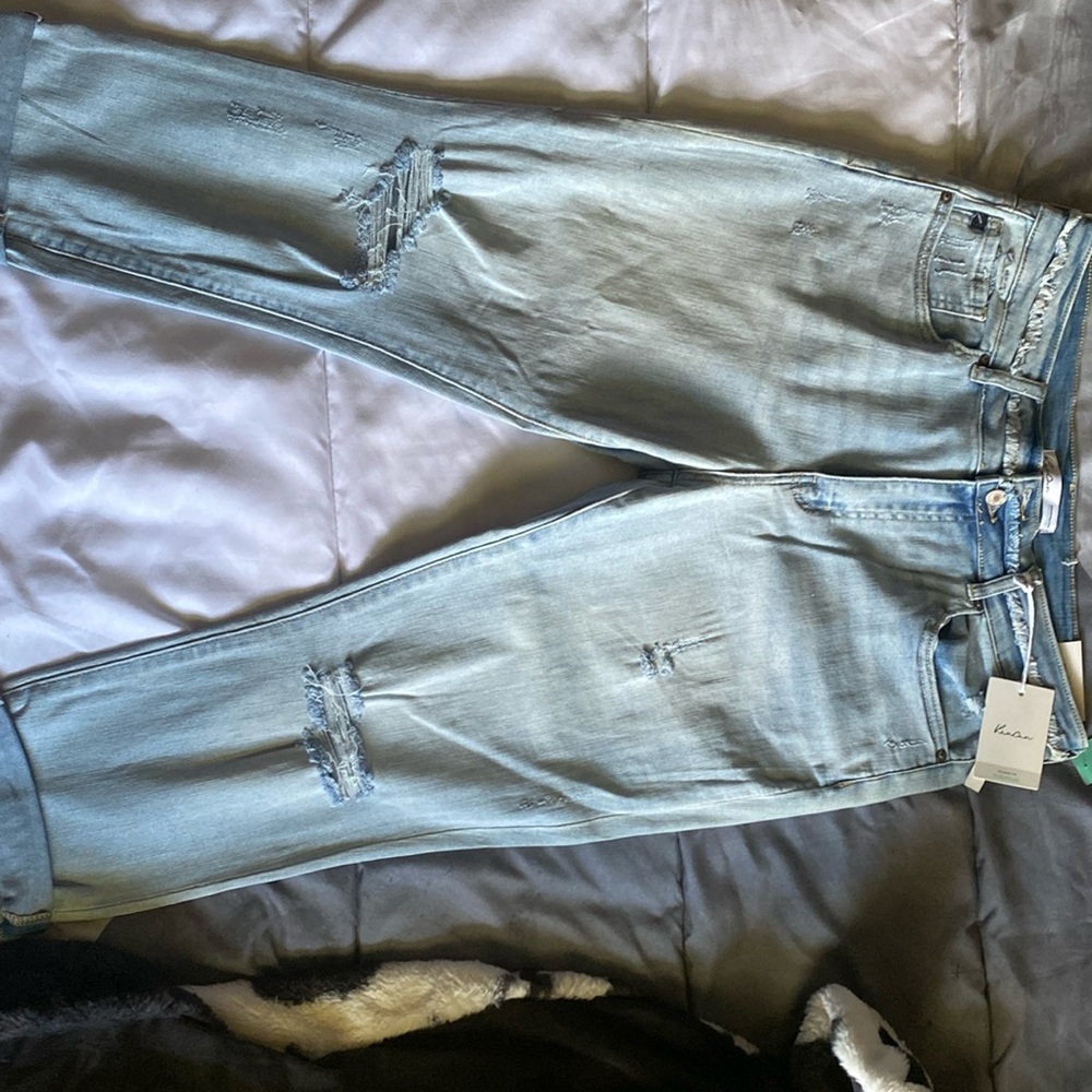 KanCan high rise capris